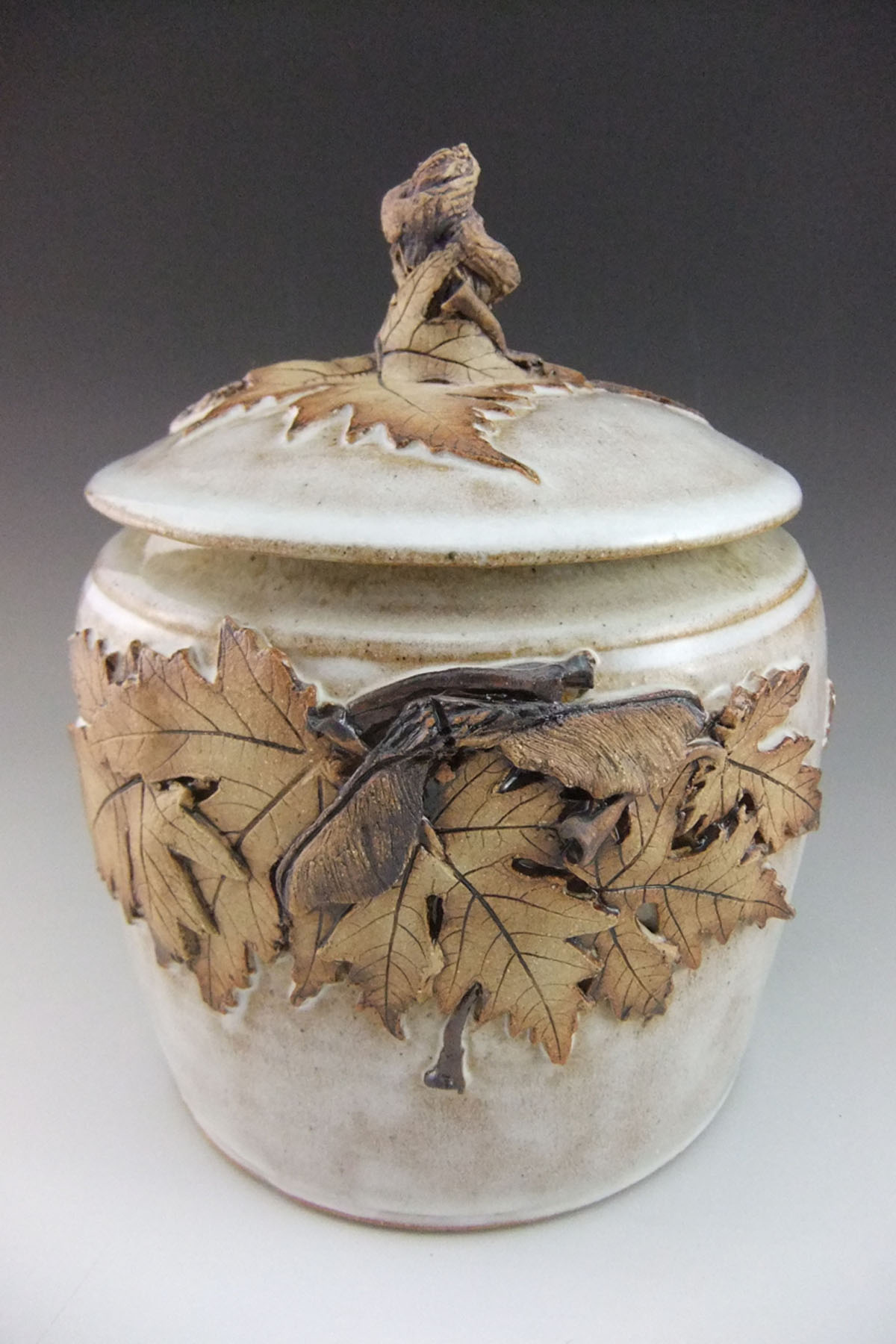 ::::::::Desktop:photo pottery urns:urns:catnip maple:DSCF7566.jpg